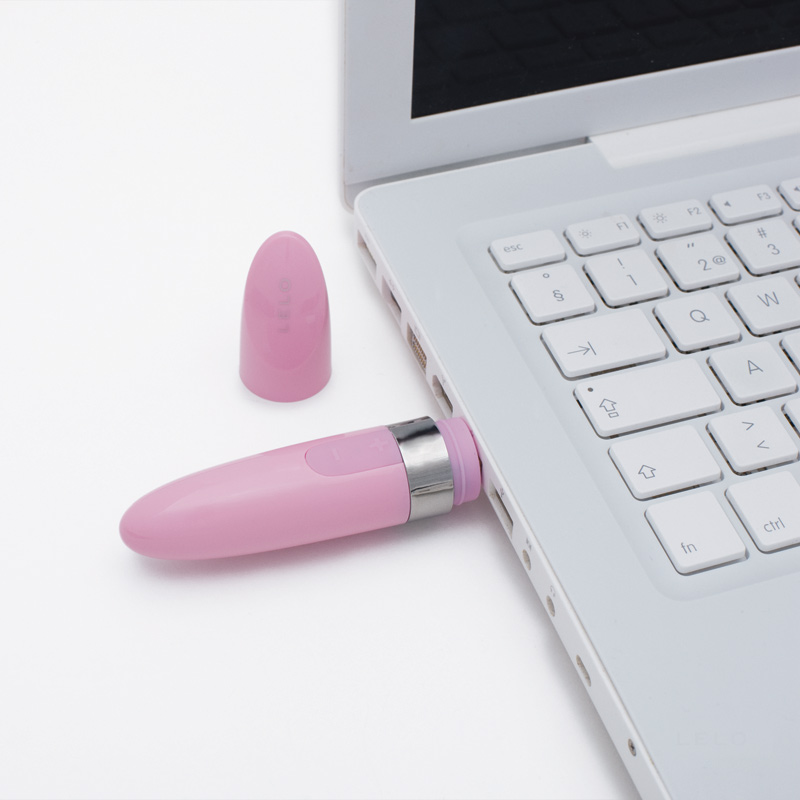 lelo0985x3